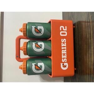 Gatorade Series 02 Water Bottle Set of Six With Carrier